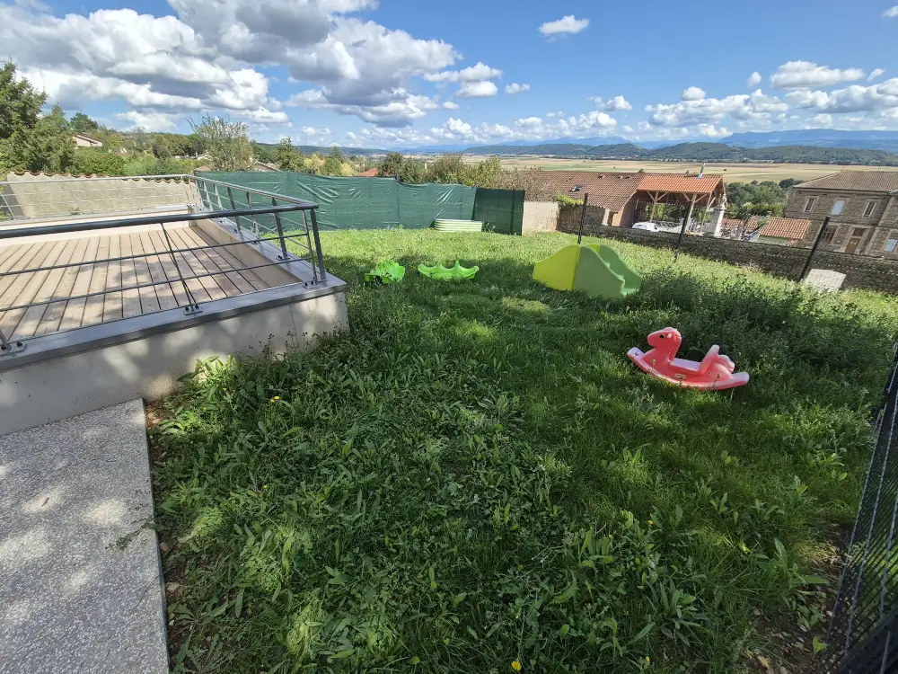 Une crèche riche en activités, à l’intérieur comme à l’extérieur